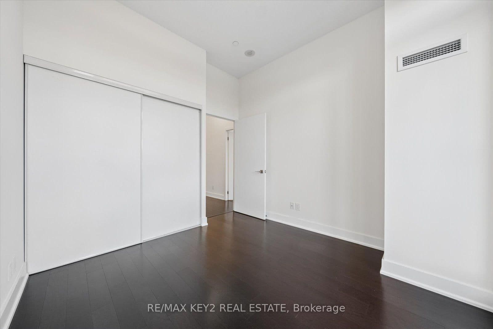 4011 Brickstone Mews, Unit TH6 thumbnail 32