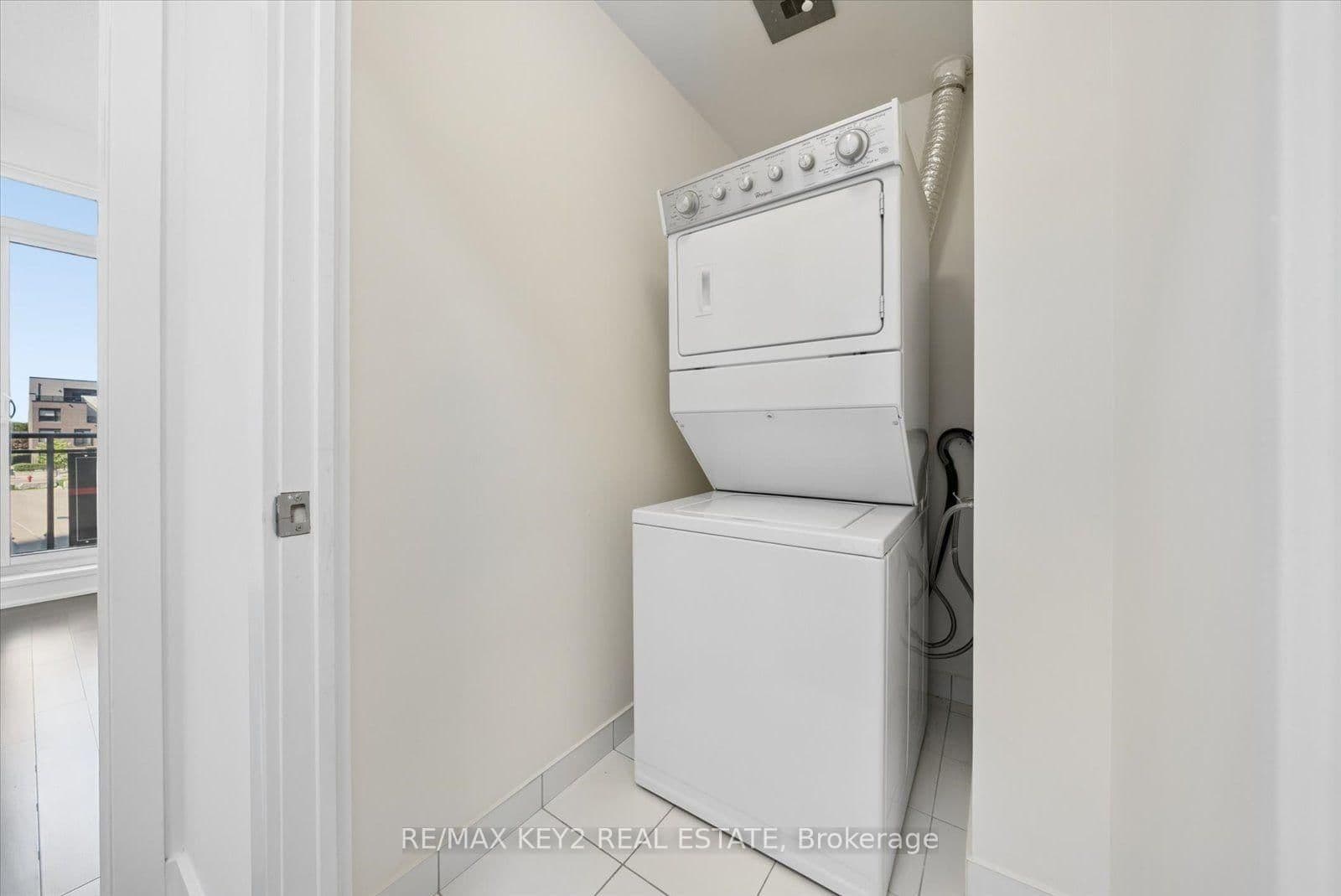 4011 Brickstone Mews, Unit TH6 thumbnail 34