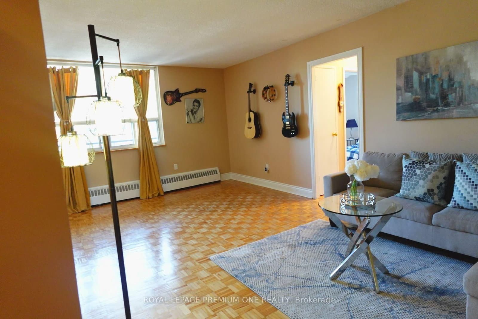3065 QUEEN FREDERICA Drive, Unit 305 thumbnail 3