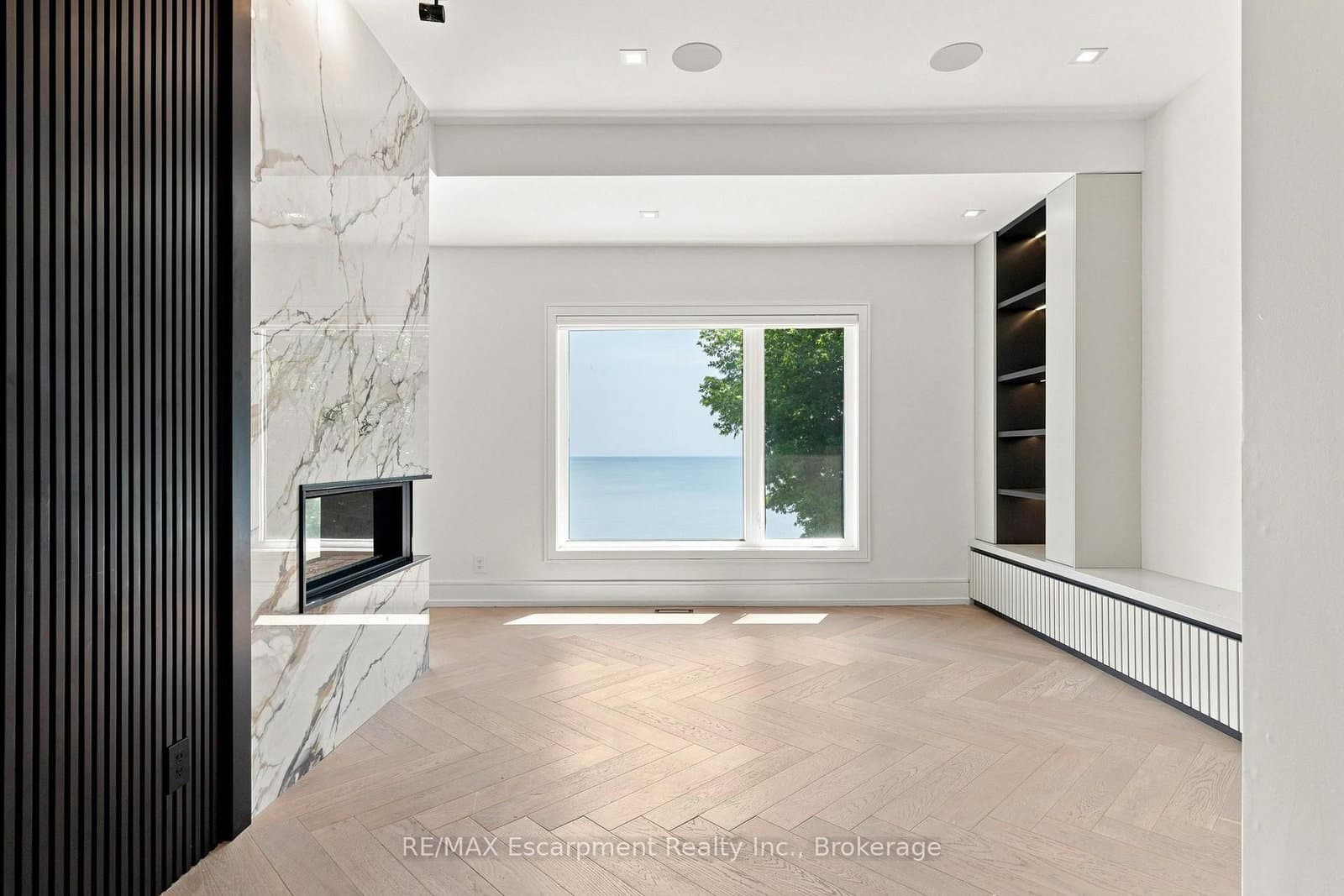 100 Appleby Place thumbnail 14