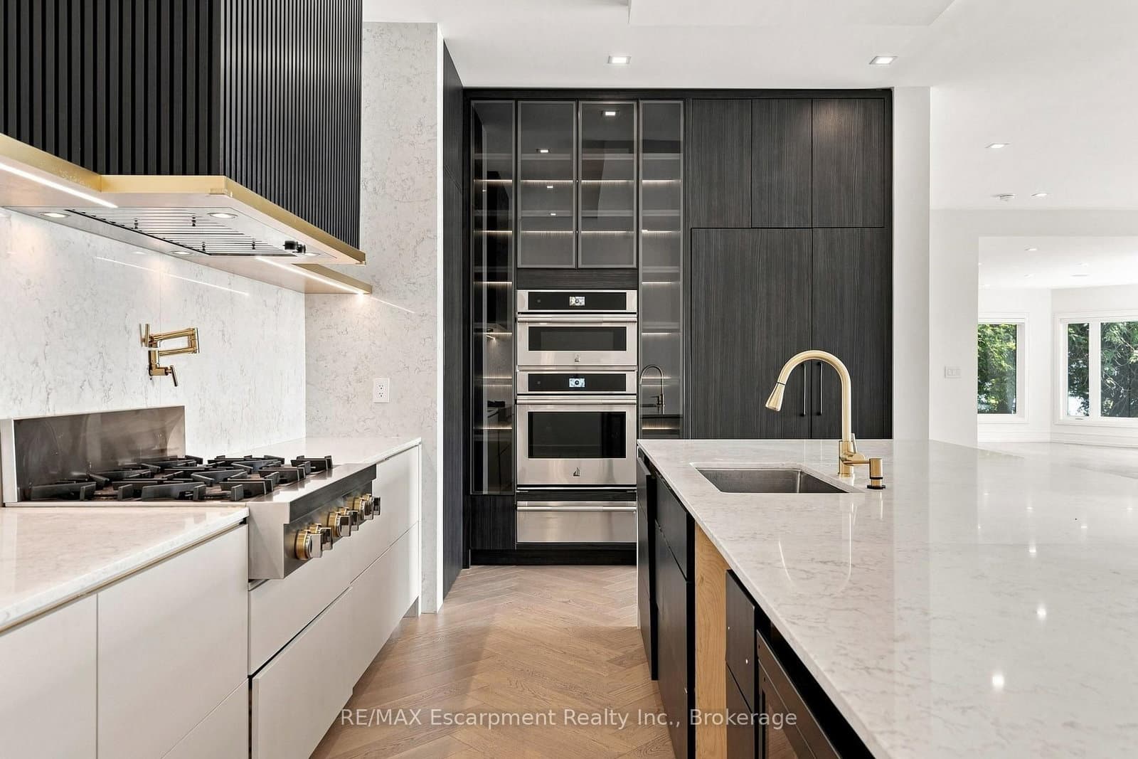 100 Appleby Place thumbnail 18