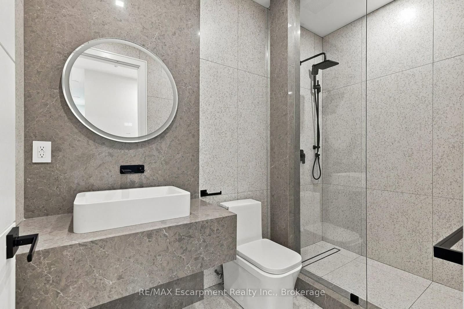 100 Appleby Place thumbnail 36