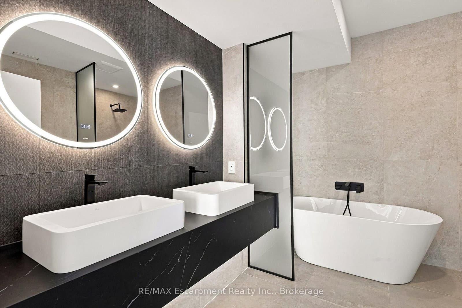 100 Appleby Place thumbnail 38