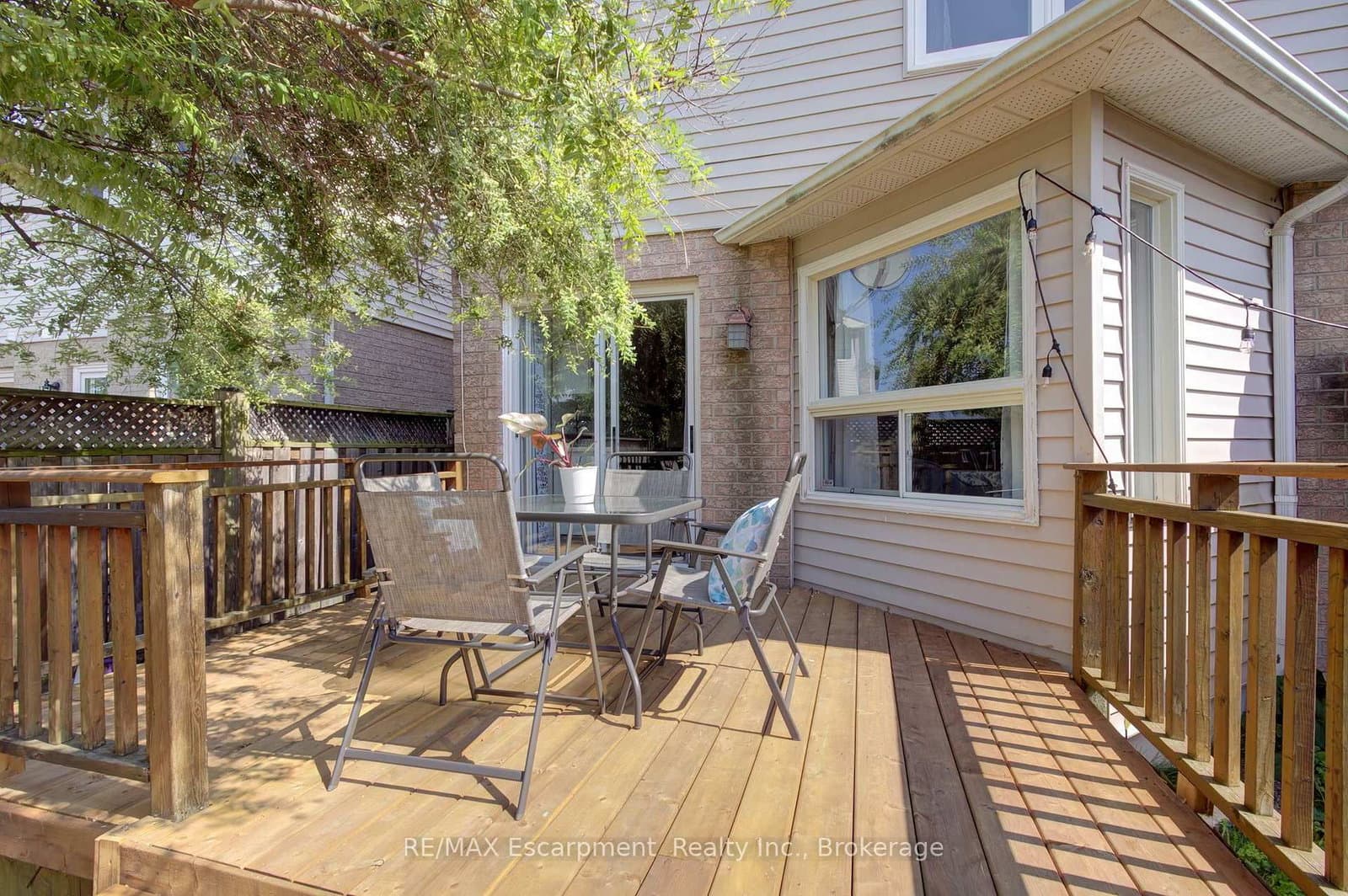 5143 Lampman Avenue thumbnail 43