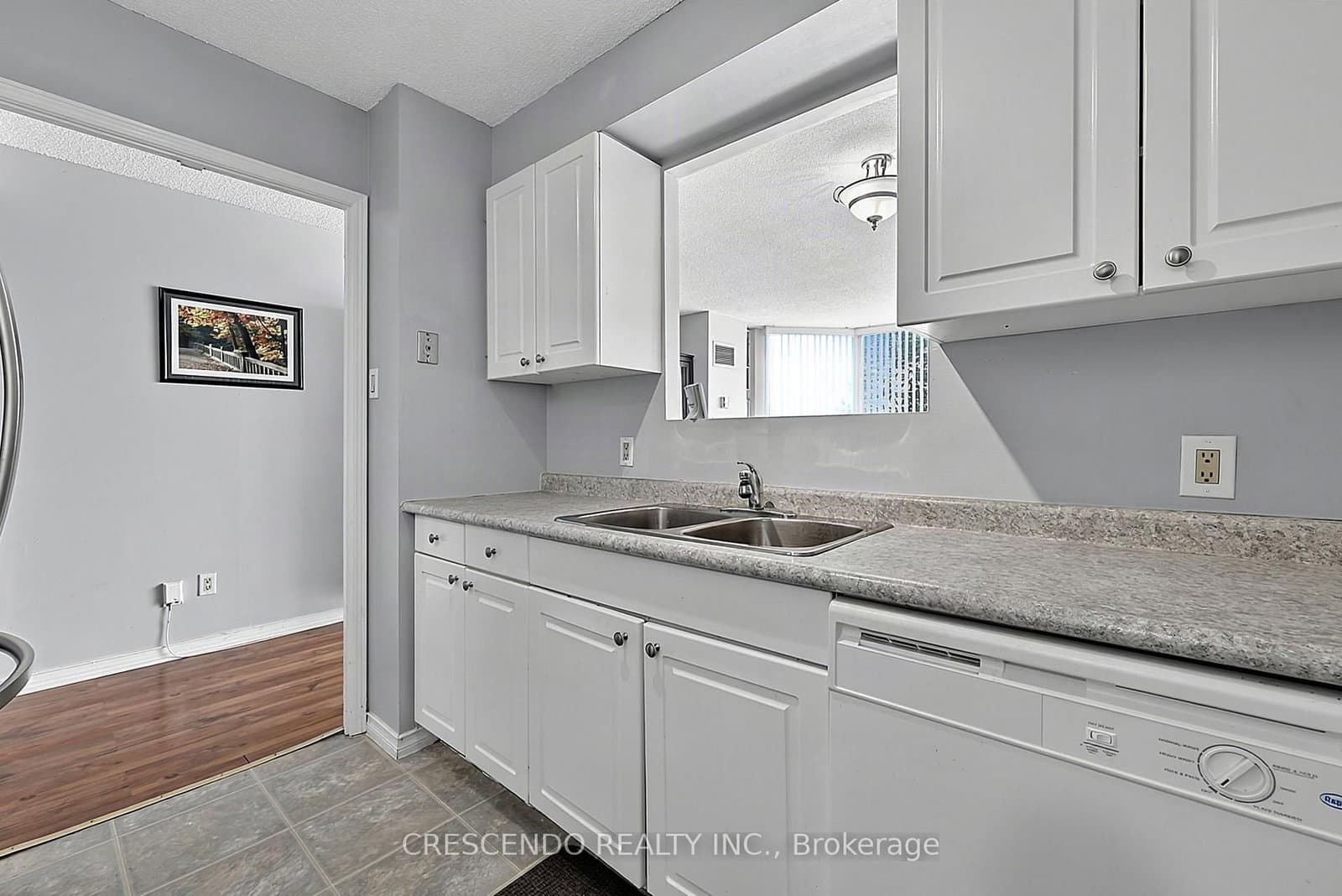 100 Millside Drive, Unit 201 thumbnail 8