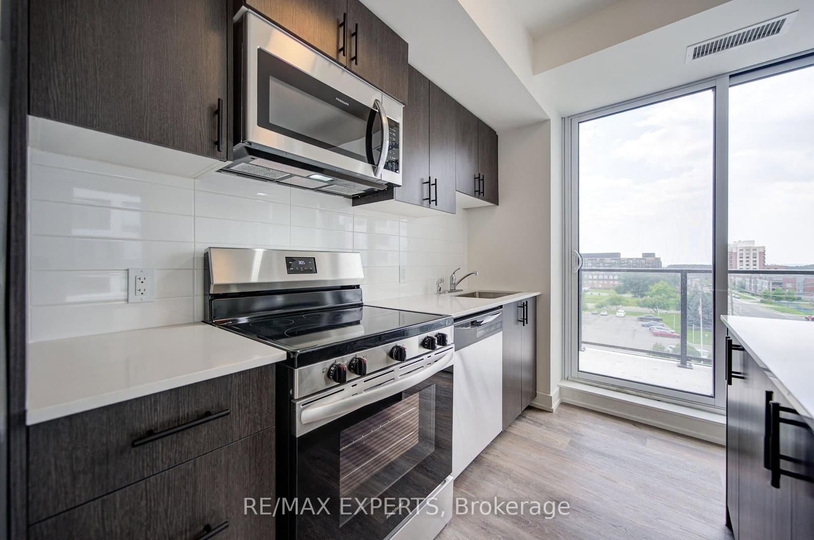 2475 Old Bronte Road, Unit 507 thumbnail 10