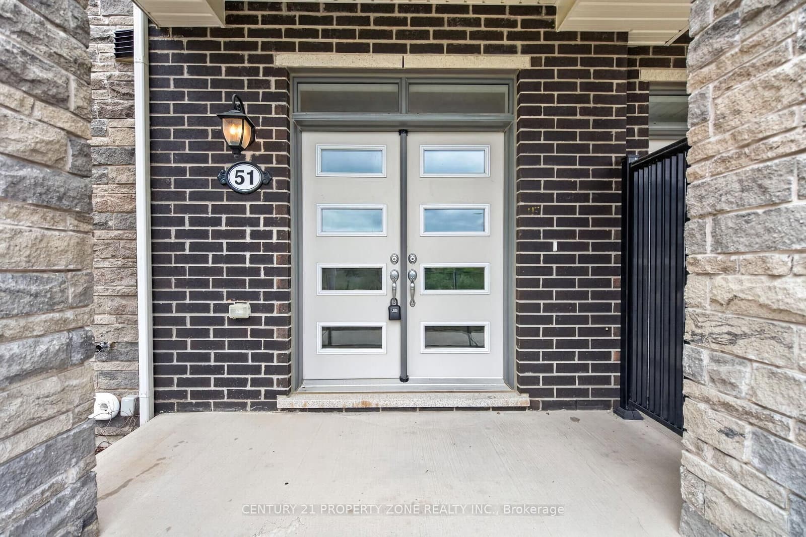 51 Summer Wind Lane, Unit 42 thumbnail 2