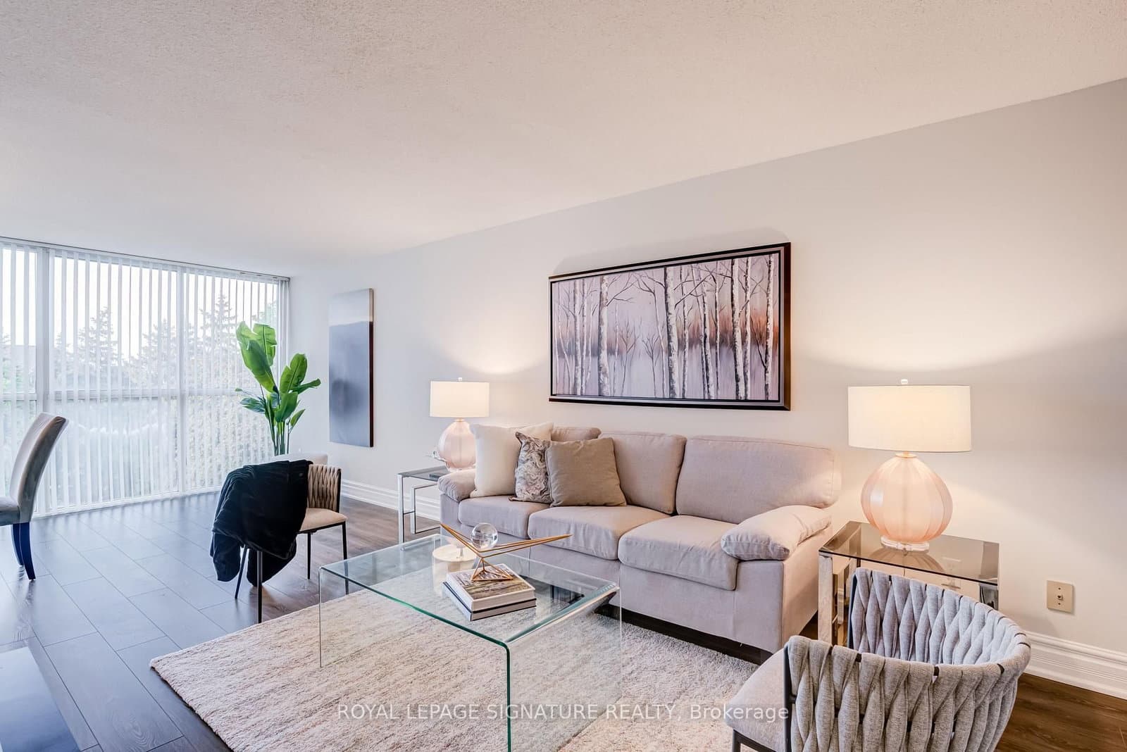 880 Dundas Street W, Unit 405 thumbnail 17