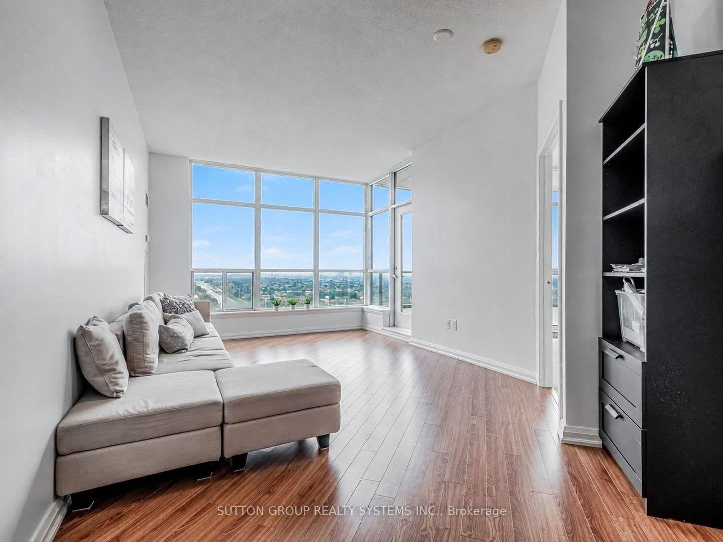 220 Forum Drive, Unit 913 thumbnail 13