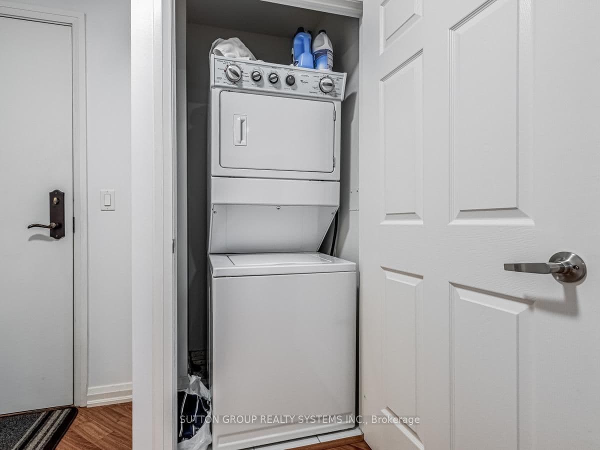 220 Forum Drive, Unit 913 thumbnail 26