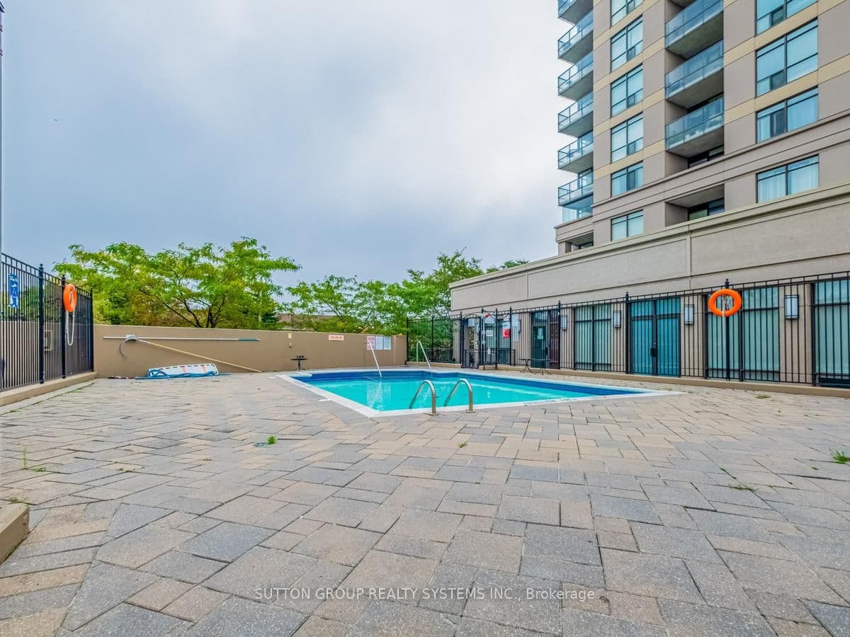 220 Forum Drive, Unit 913 thumbnail 27