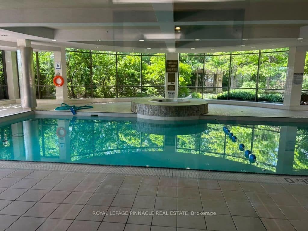3880 Duke of York Boulevard, Unit 2801 thumbnail 15