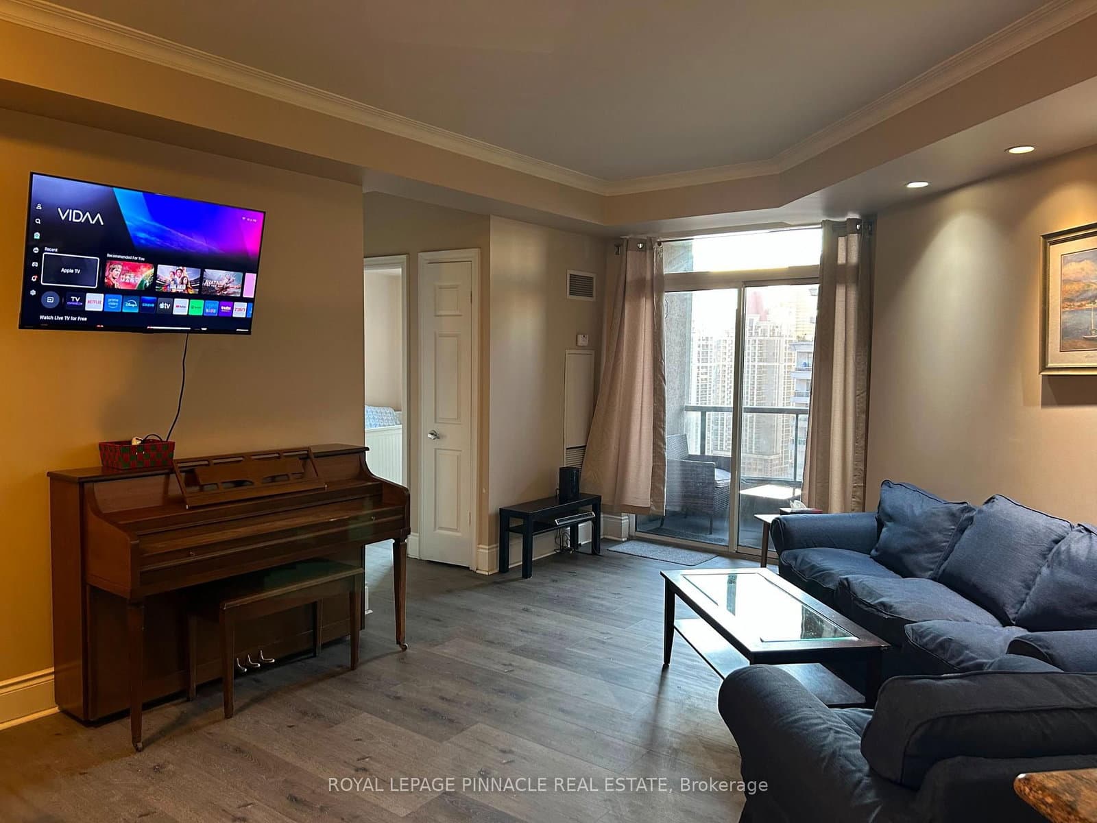 3880 Duke of York Boulevard, Unit 2801 thumbnail 16