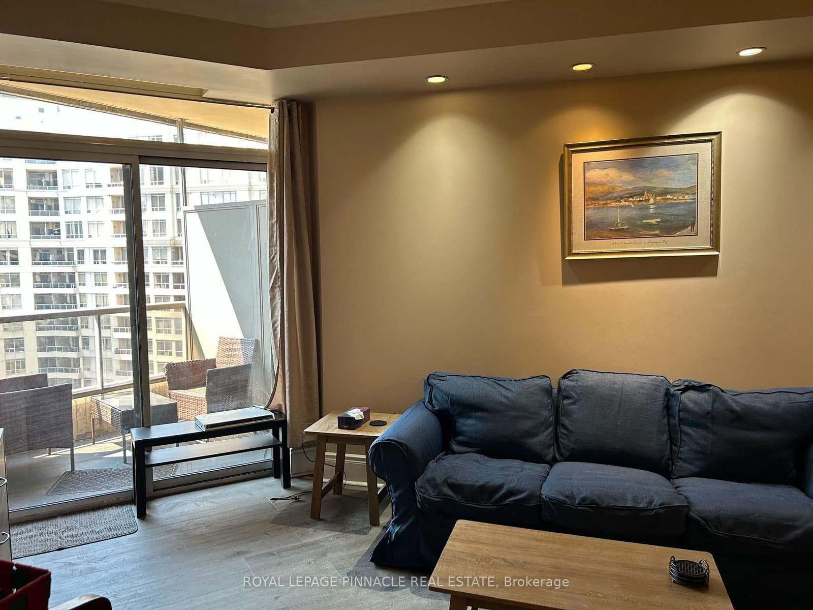 3880 Duke of York Boulevard, Unit 2801 thumbnail 19