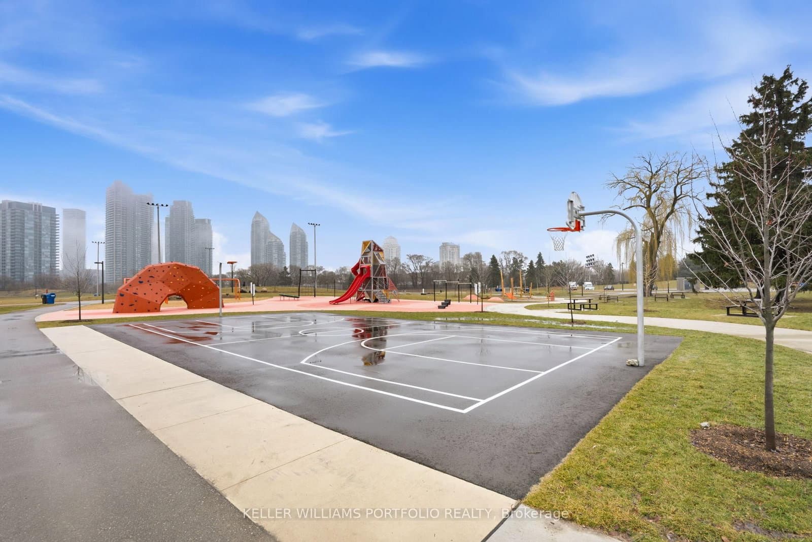 190 Manitoba Street, Unit 802 thumbnail 29
