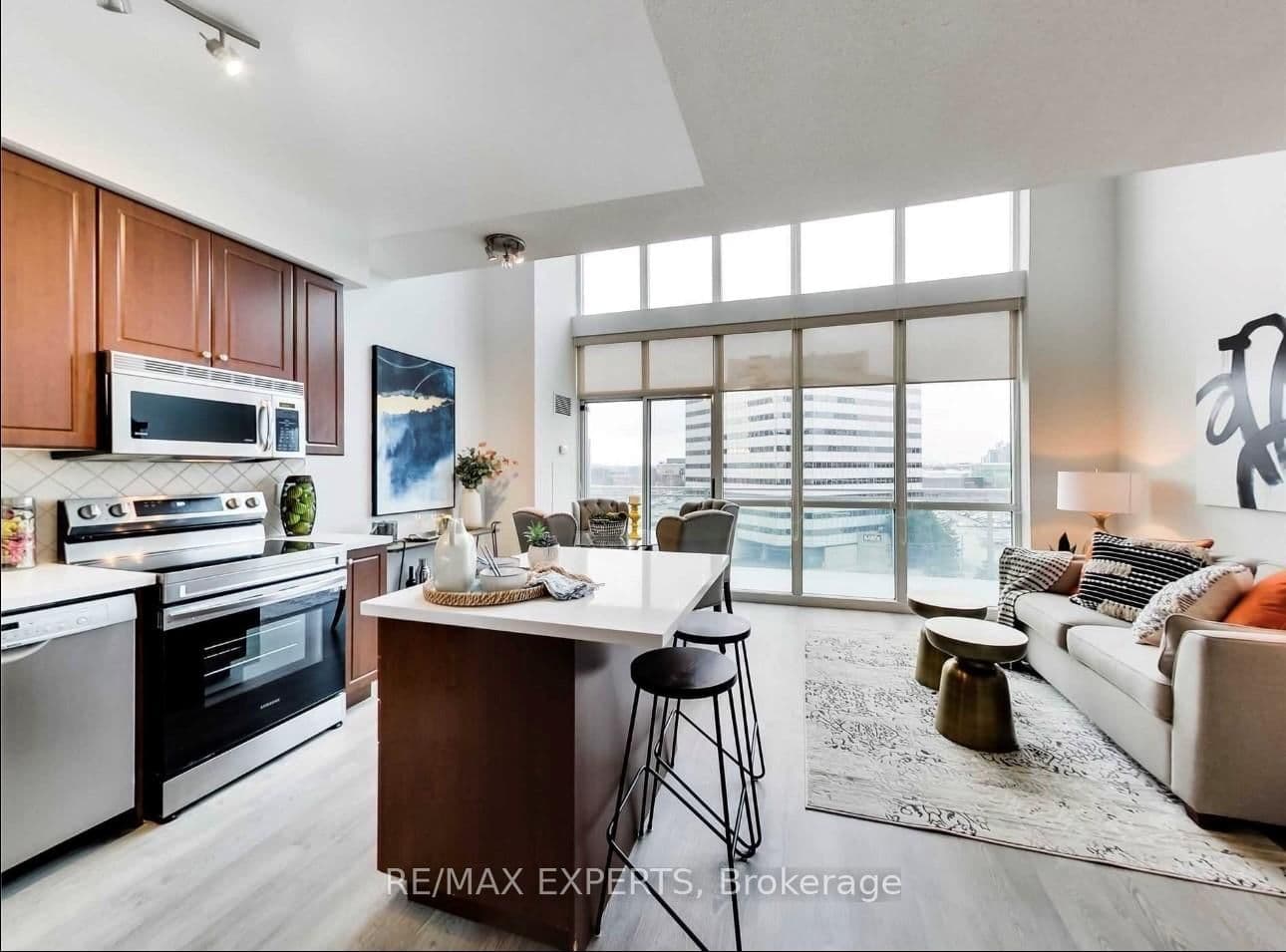 220 Burnhamthorpe Road W, Unit 722 thumbnail 5