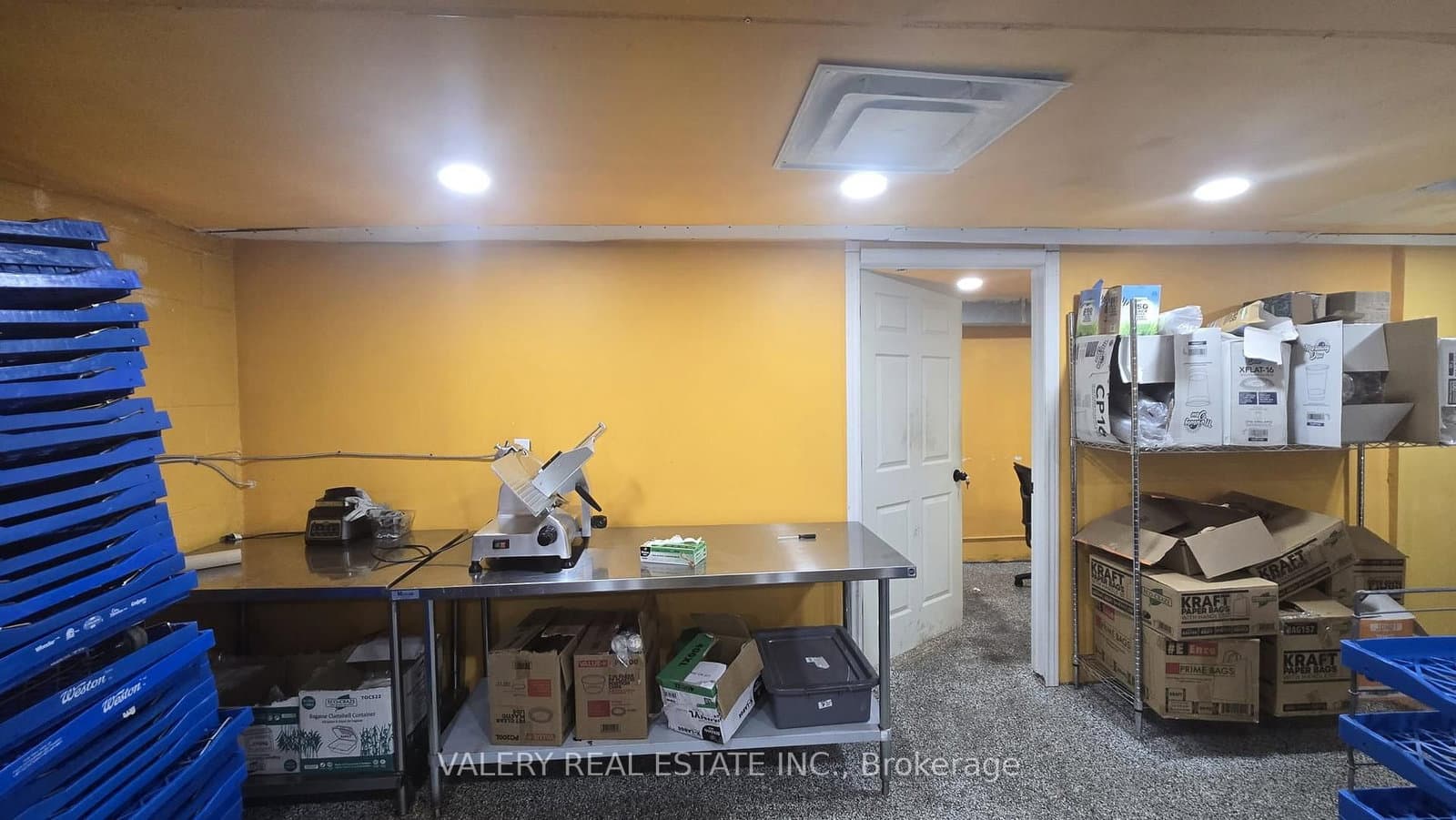 1125 Dundas Street East Street E, Unit 12A thumbnail 10
