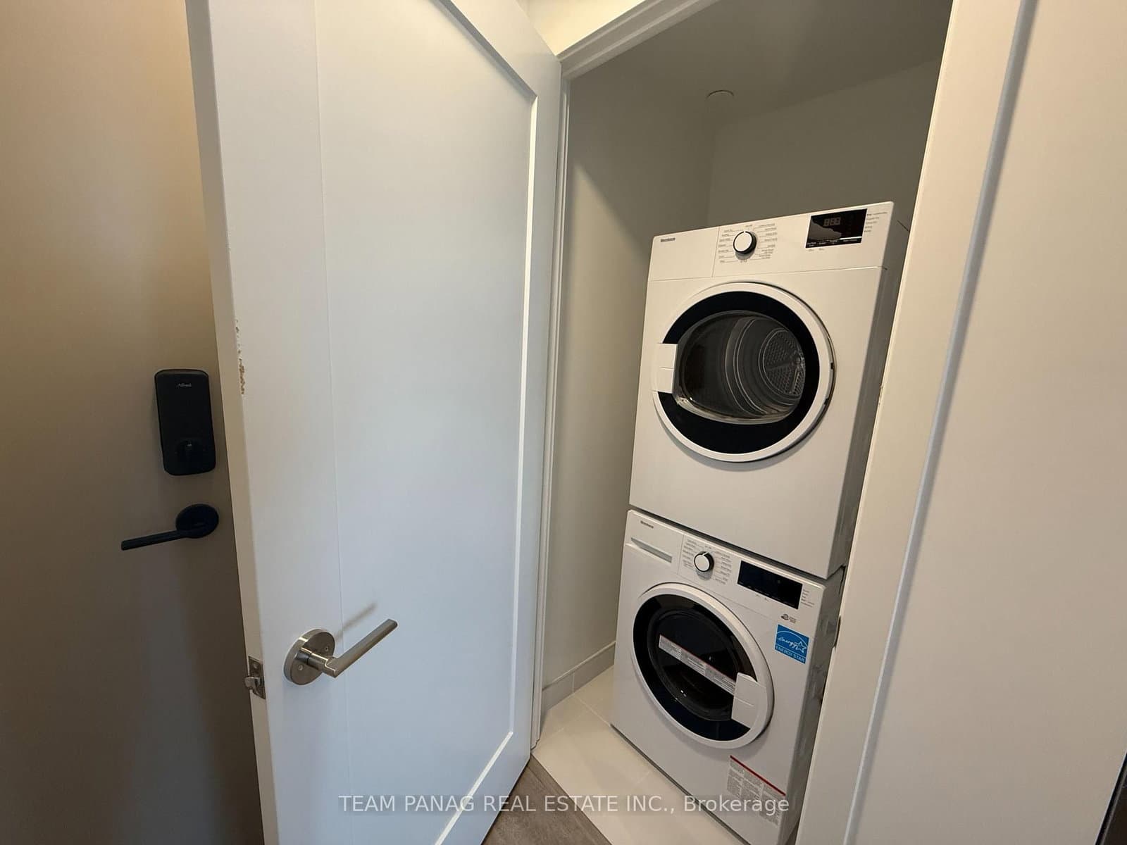 5105 Hurontario Street, Unit 431 thumbnail 3