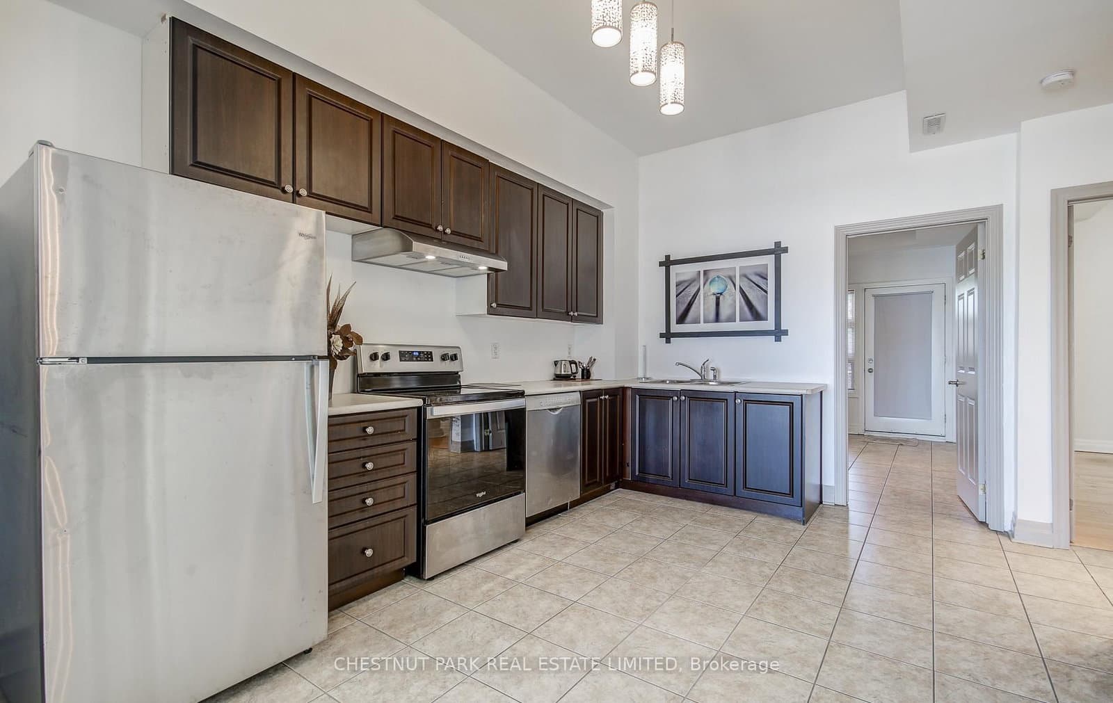 885 E Lakeshore Road E, Unit 5 thumbnail 11