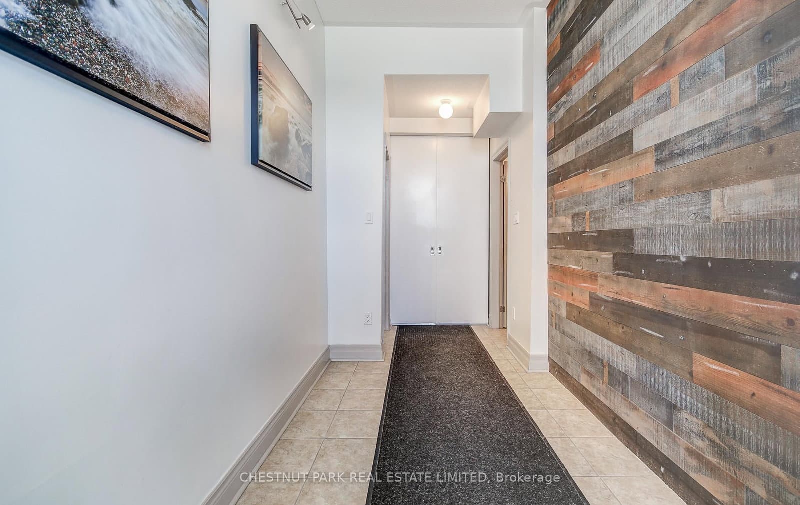 885 E Lakeshore Road E, Unit 5 thumbnail 7