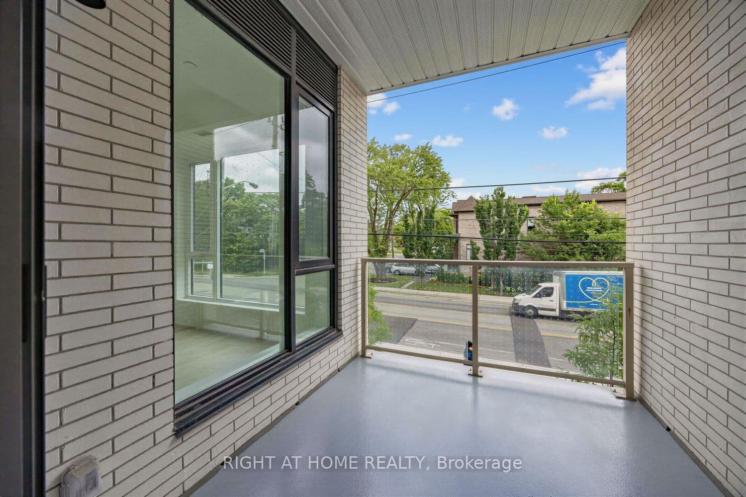 722 Marlee Avenue, Unit 207 thumbnail 24