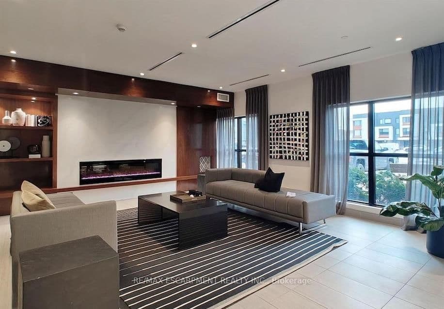 102 Grovewood Common, Unit 425 thumbnail 3