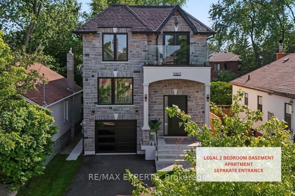1062 Alexandra Avenue thumbnail 2