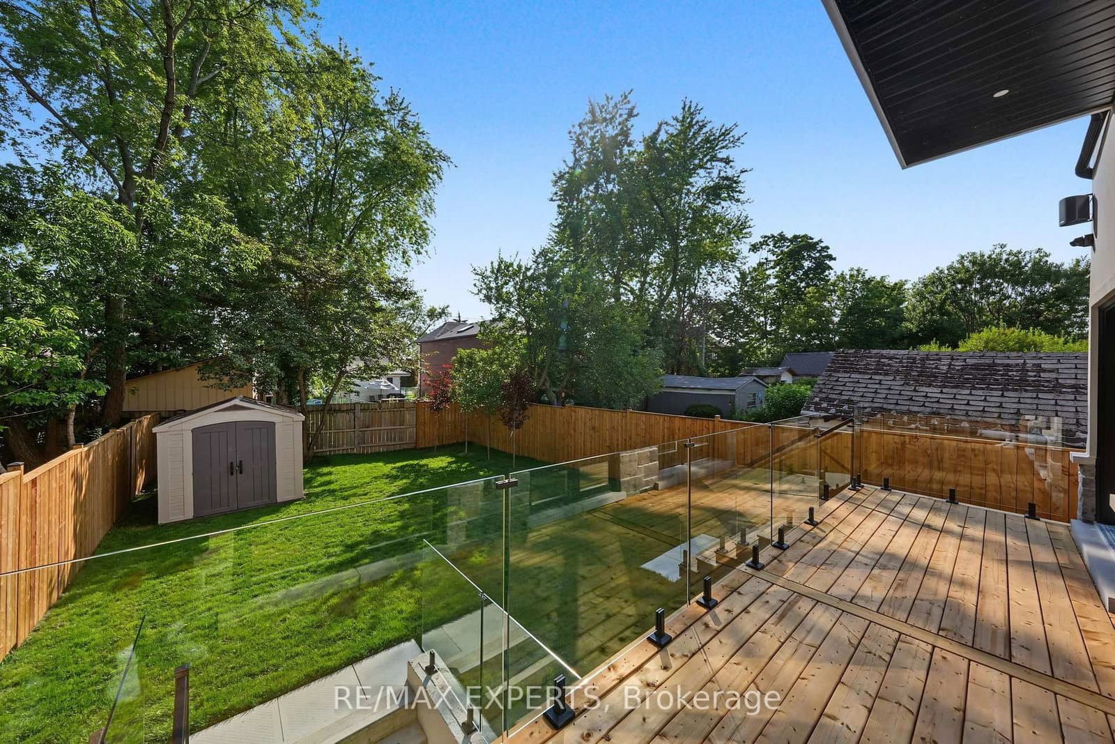 1062 Alexandra Avenue thumbnail 47