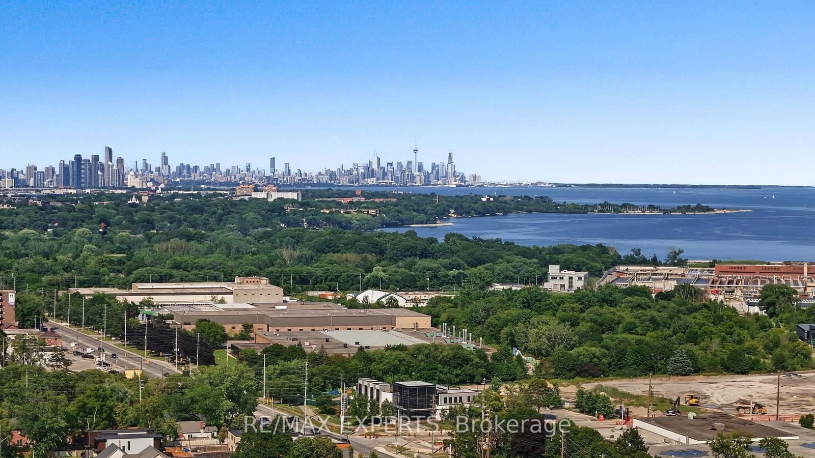 1062 Alexandra Avenue thumbnail 50