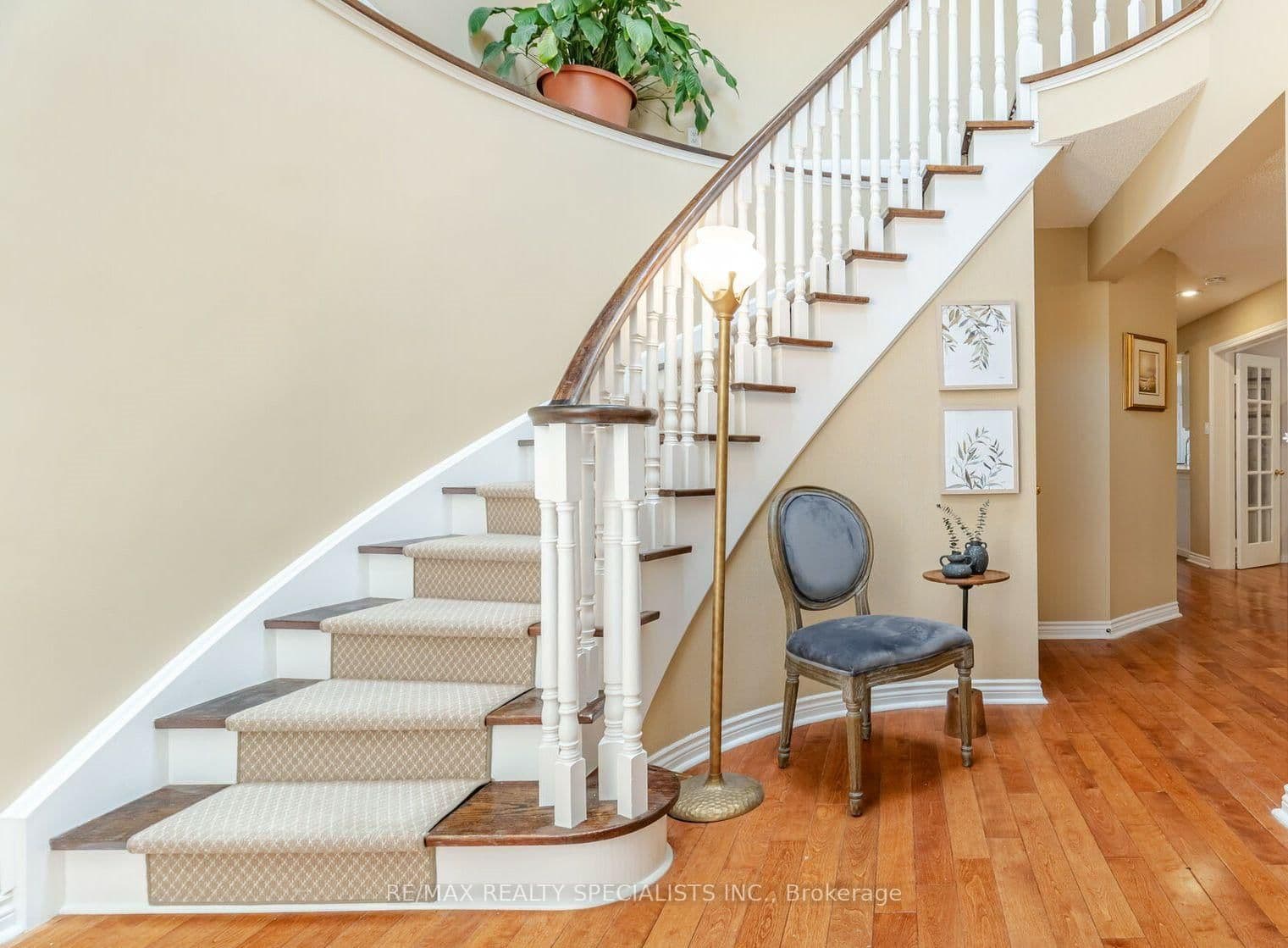 5612 Shillington Drive thumbnail 3