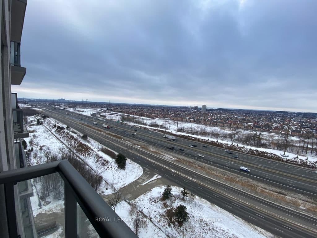 349 Rathburn Road W, Unit 1819 thumbnail 8