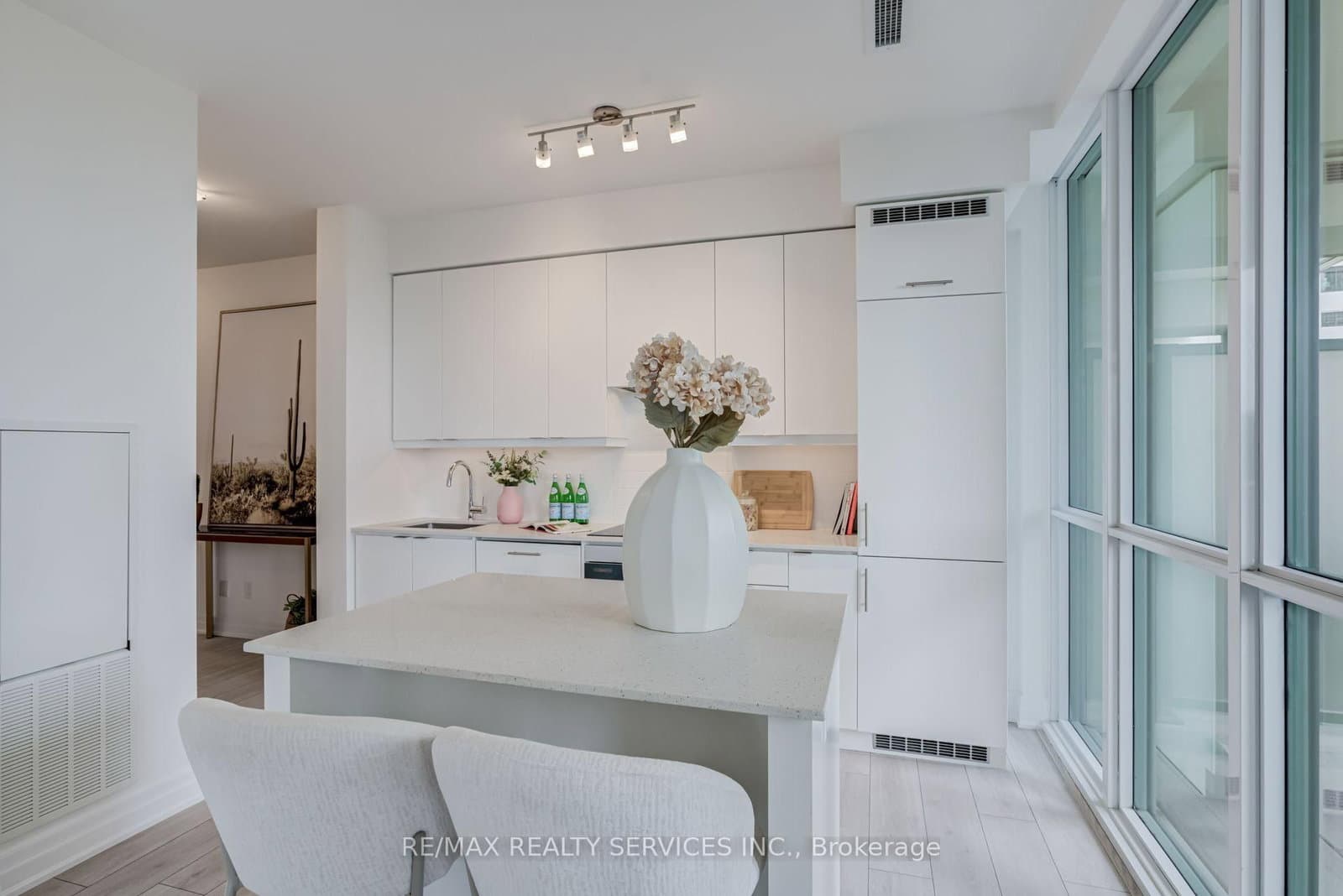 30 Elm Drive W, Unit 308 thumbnail 10
