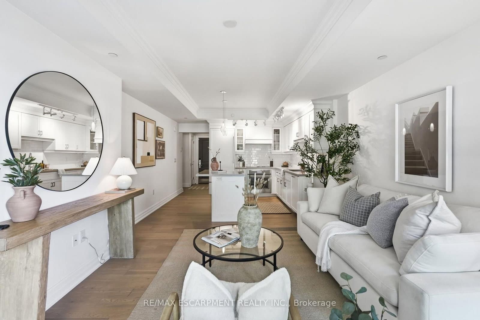 2060 Lakeshore Road, Unit 310 - Image 1