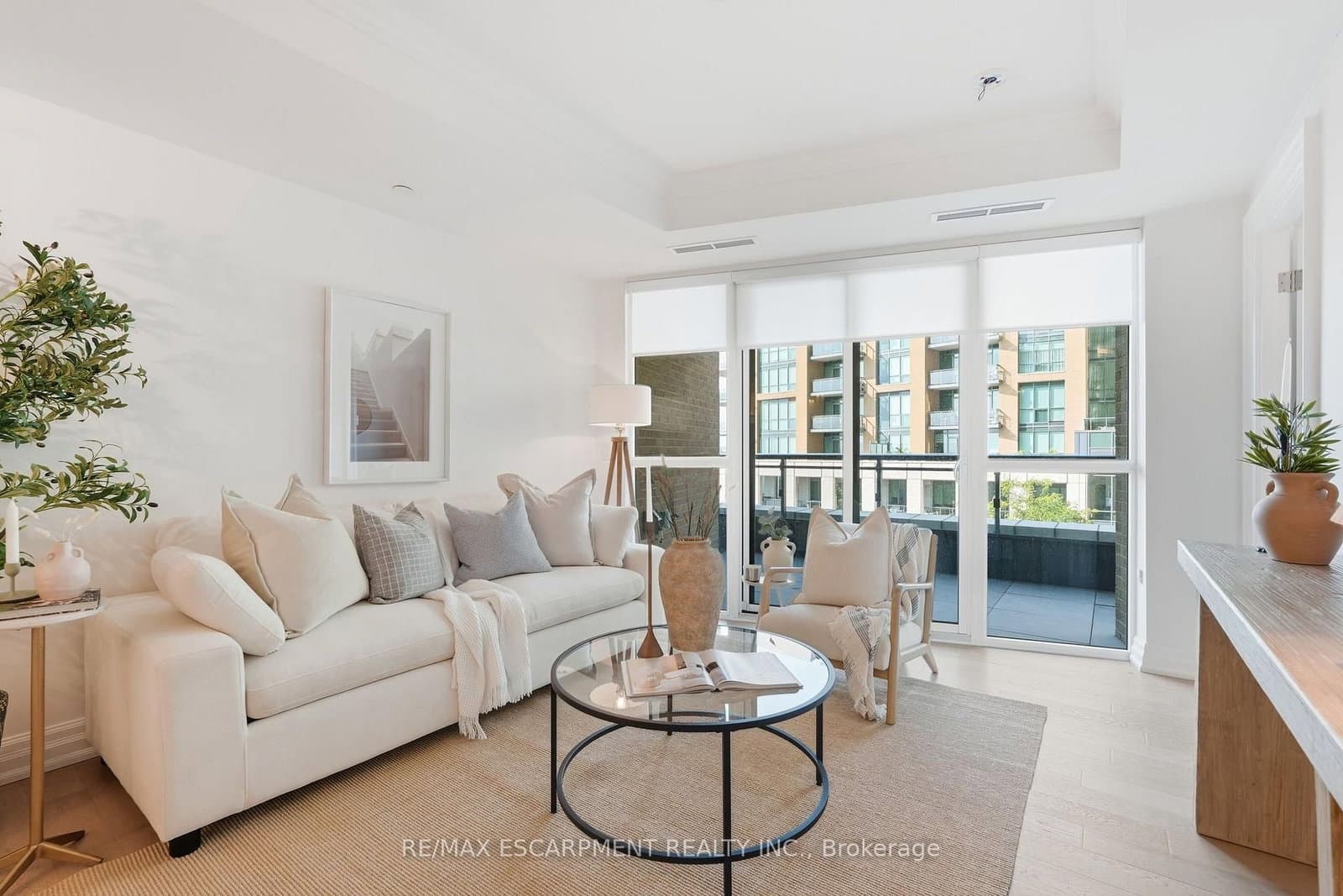 2060 Lakeshore Road, Unit 310 thumbnail 16
