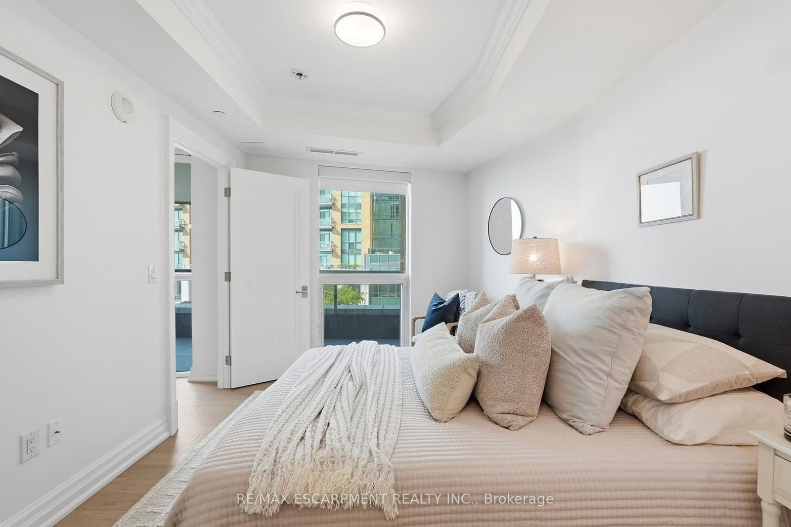 2060 Lakeshore Road, Unit 310 thumbnail 21