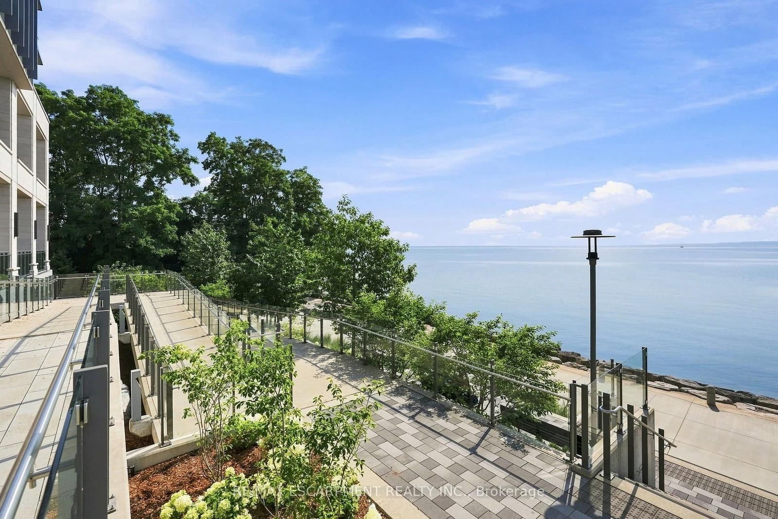 2060 Lakeshore Road, Unit 310 thumbnail 35