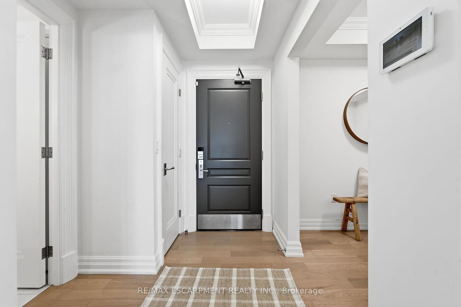 2060 Lakeshore Road, Unit 310 thumbnail 6