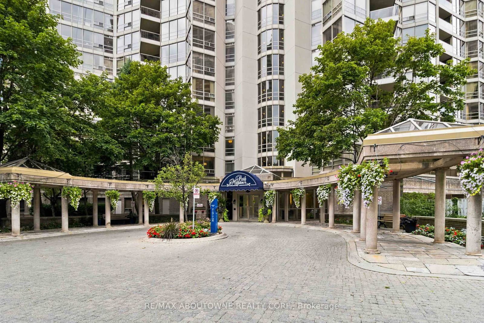 45 Kingsbridge Garden Circle, Unit 901 - Image 1