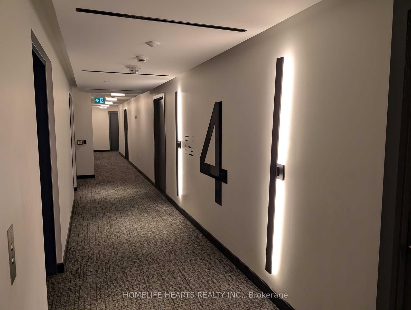 86 Dundas Street E, Unit 421 thumbnail 5