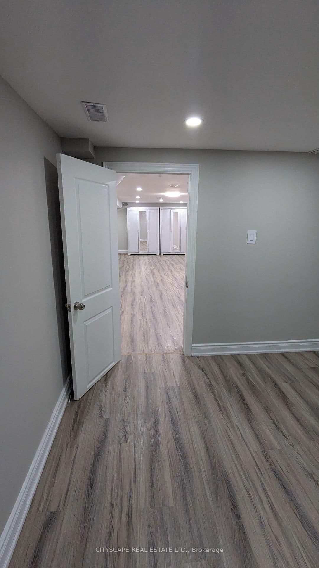 16 Melody Road, Unit Basement thumbnail 10