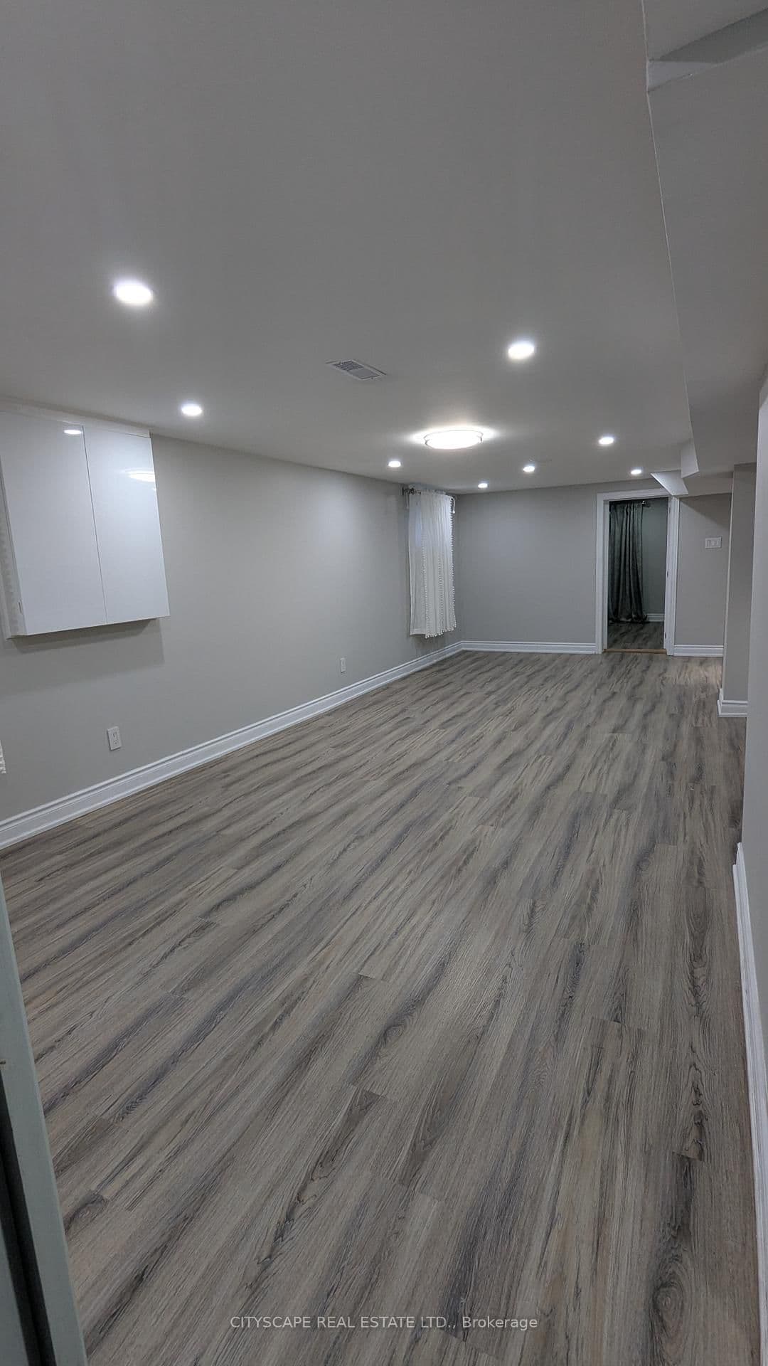 16 Melody Road, Unit Basement thumbnail 5