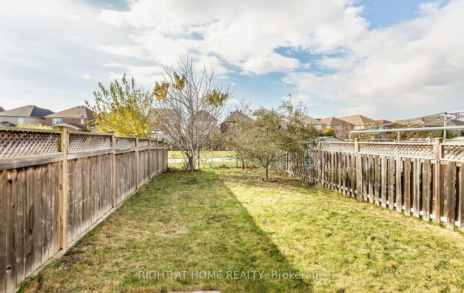 5042 Oscar Peterson Boulevard thumbnail 35