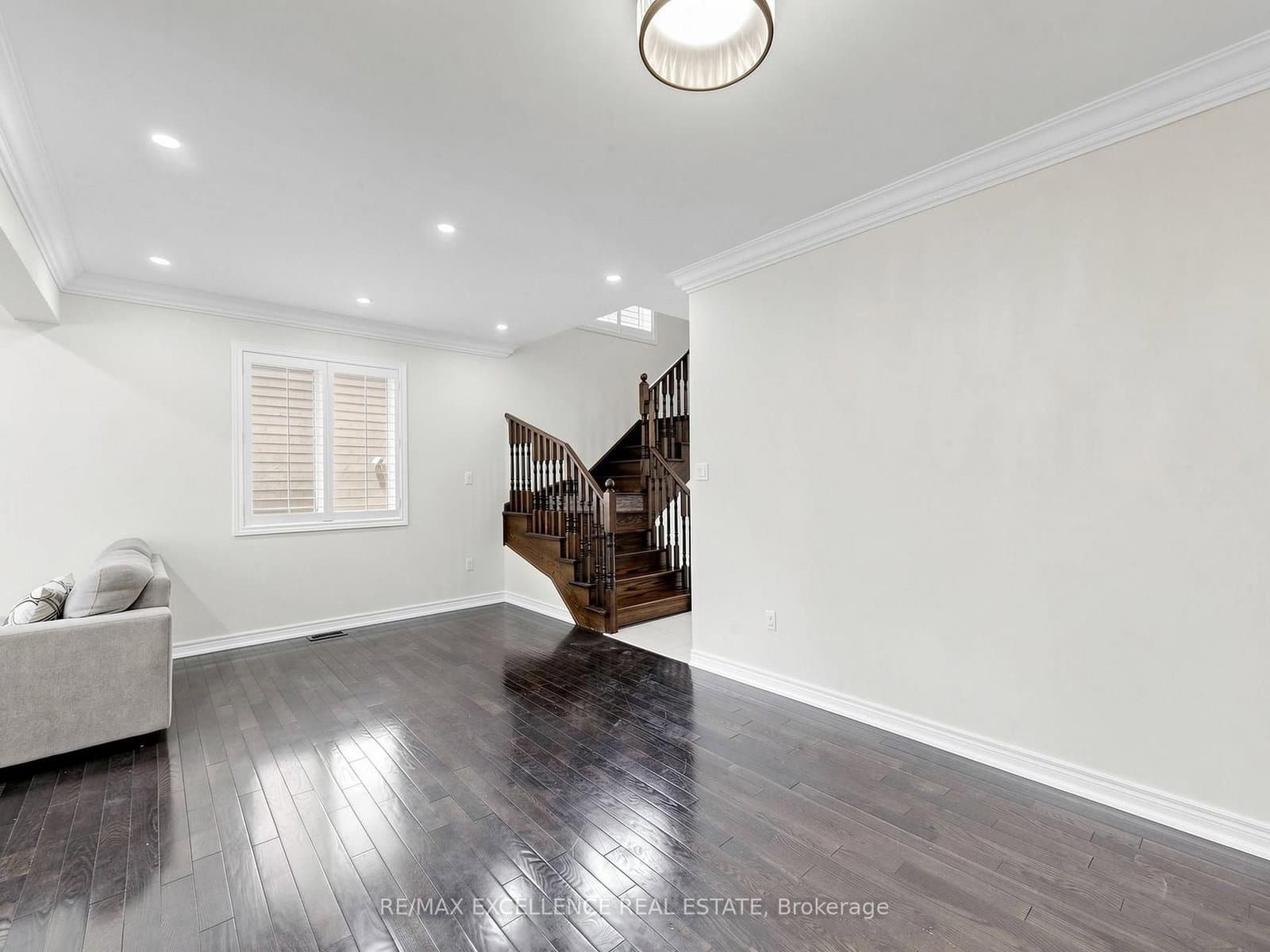 61 Campwood Crescent thumbnail 11
