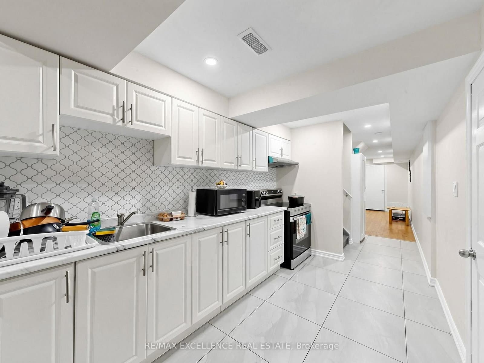 61 Campwood Crescent thumbnail 43