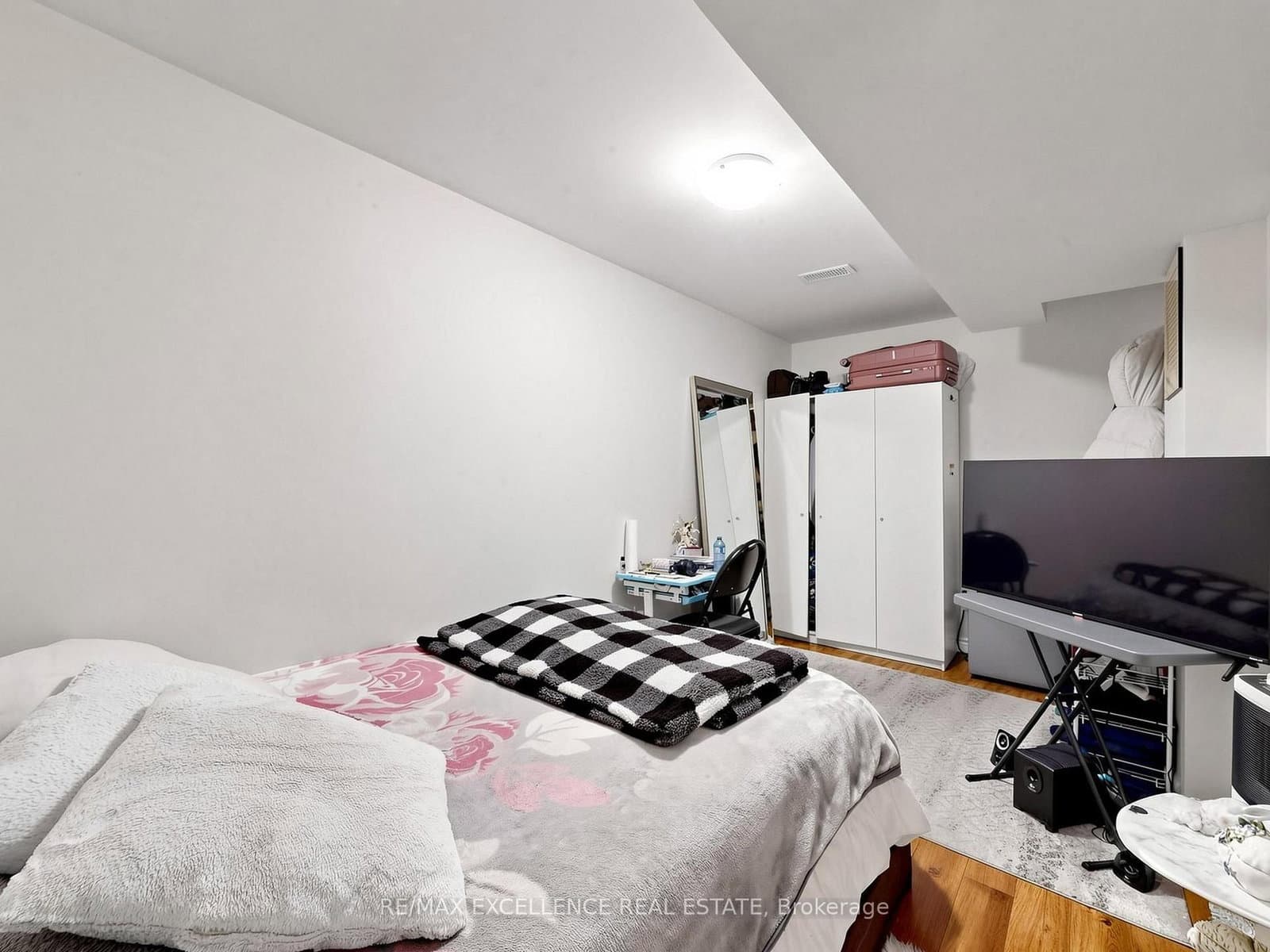 61 Campwood Crescent thumbnail 45