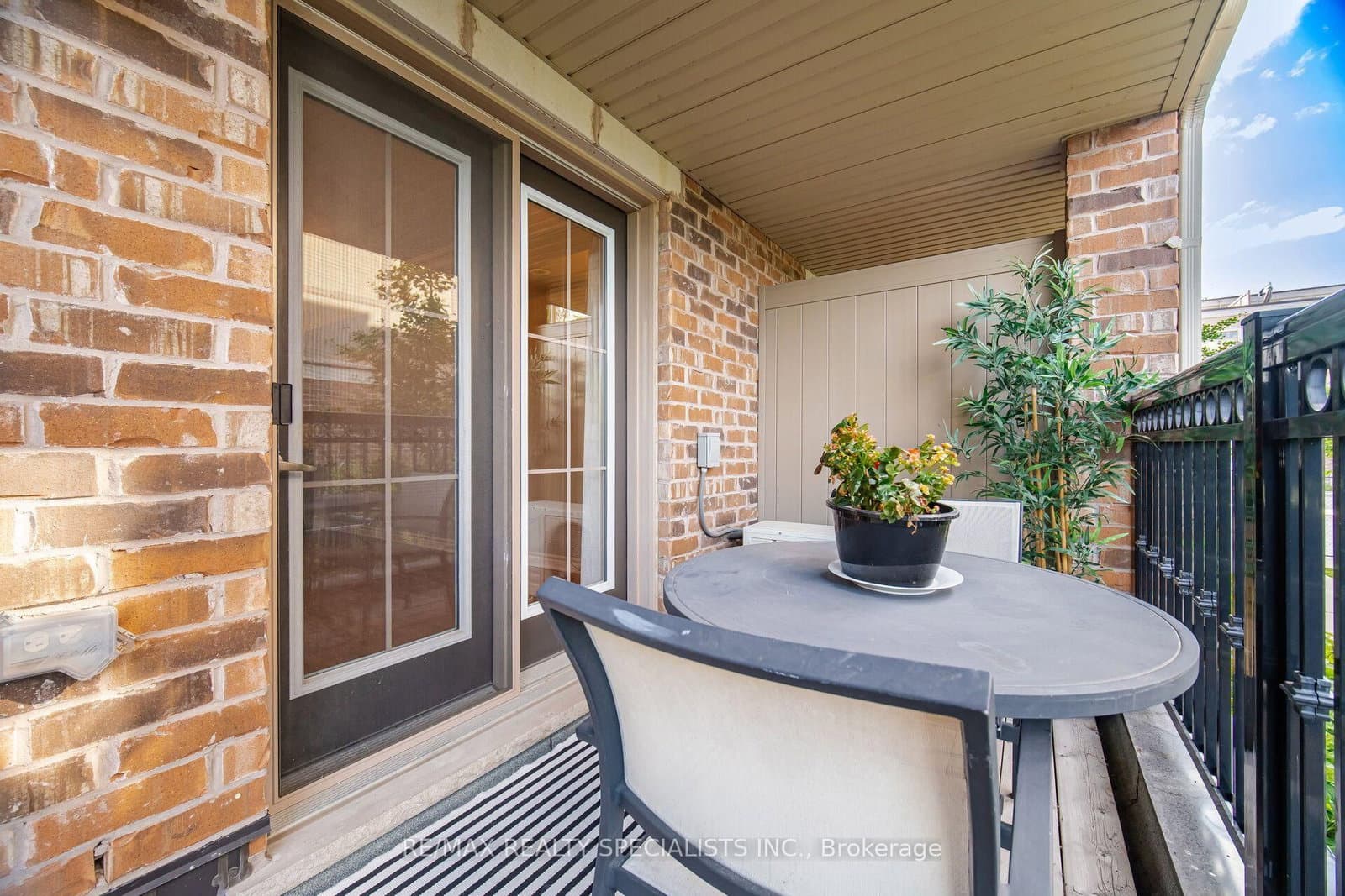 2441 Greenwich Drive, Unit 66 thumbnail 33