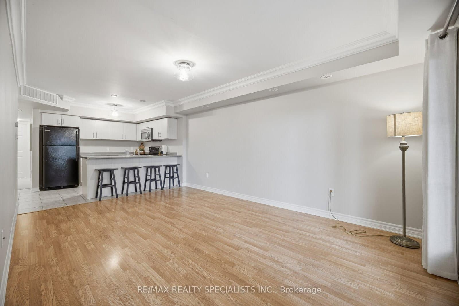 2441 Greenwich Drive, Unit 66 thumbnail 7