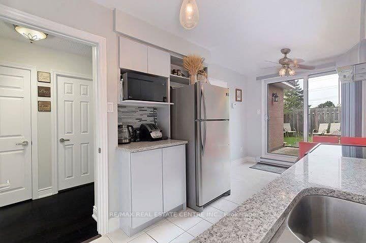 2170 Bromsgrove Road, Unit 200 thumbnail 6