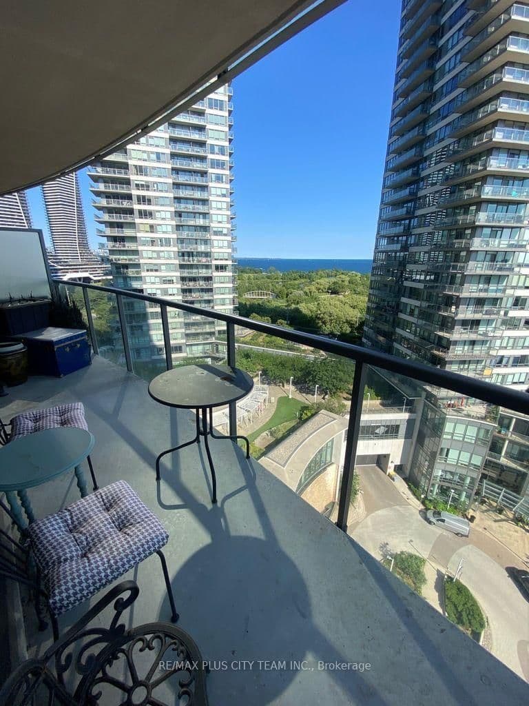 15 Legion Road, Unit 1108 thumbnail 11