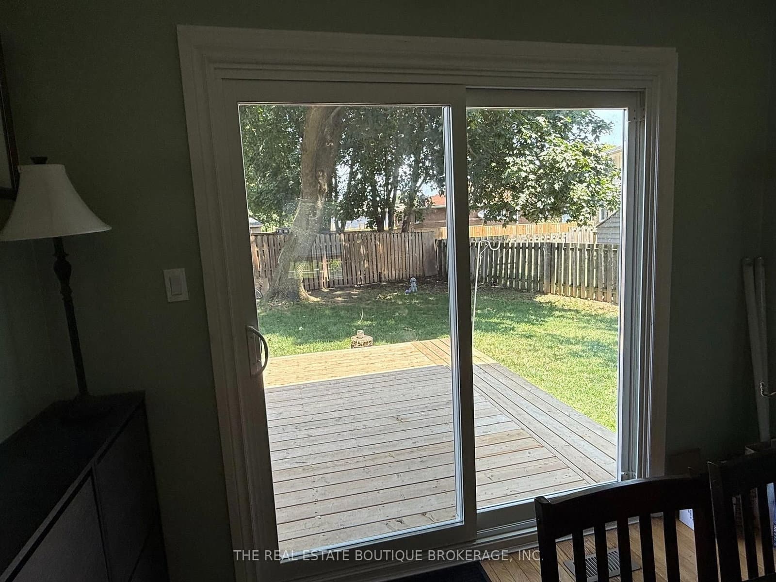 1345 Colonsay Drive thumbnail 10